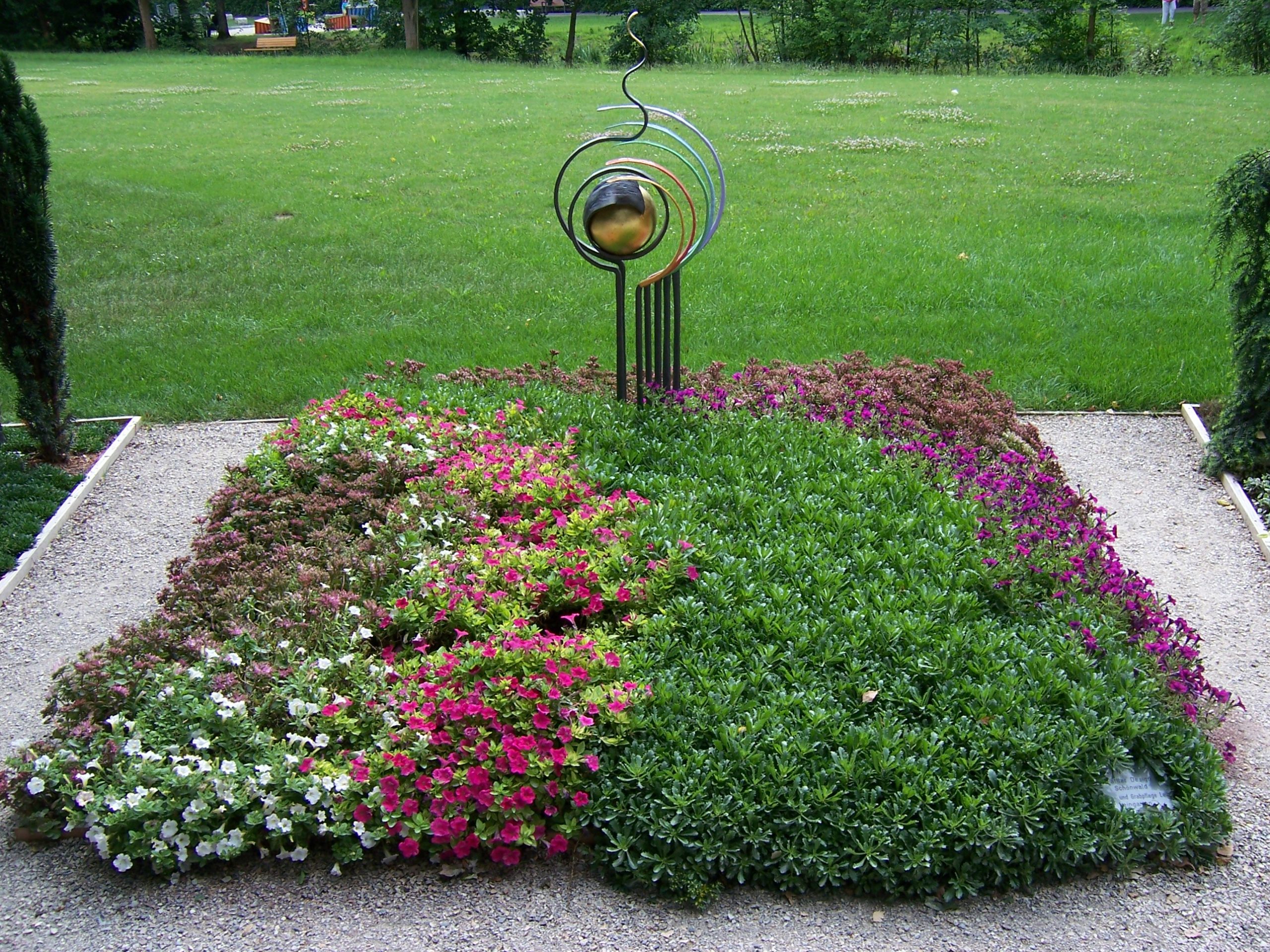 Grab Blumen Grabpflege
